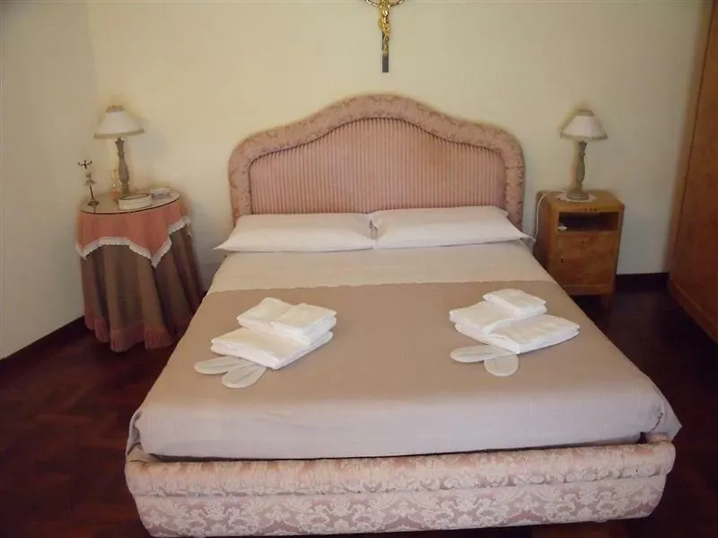 Bed & Breakfast Bed&Breakfast Il Vicolo Bed and Breakfast Graniti Italia